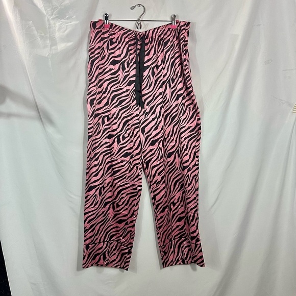 Victoria's Secret pink silky zebra print pajama pants size XL - Picture 3 of 9